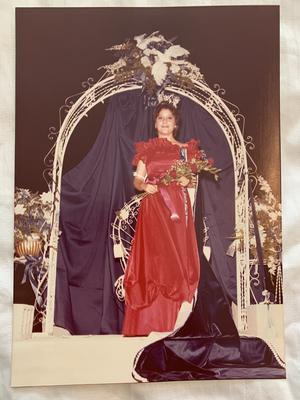 Former Queen Sandra Garza Martinez.JPG